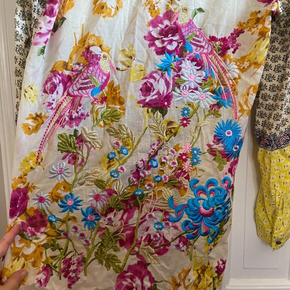 Aratta Silent Journey Dream Embroidered Button Down Shirt - Small - Picture 9 of 13